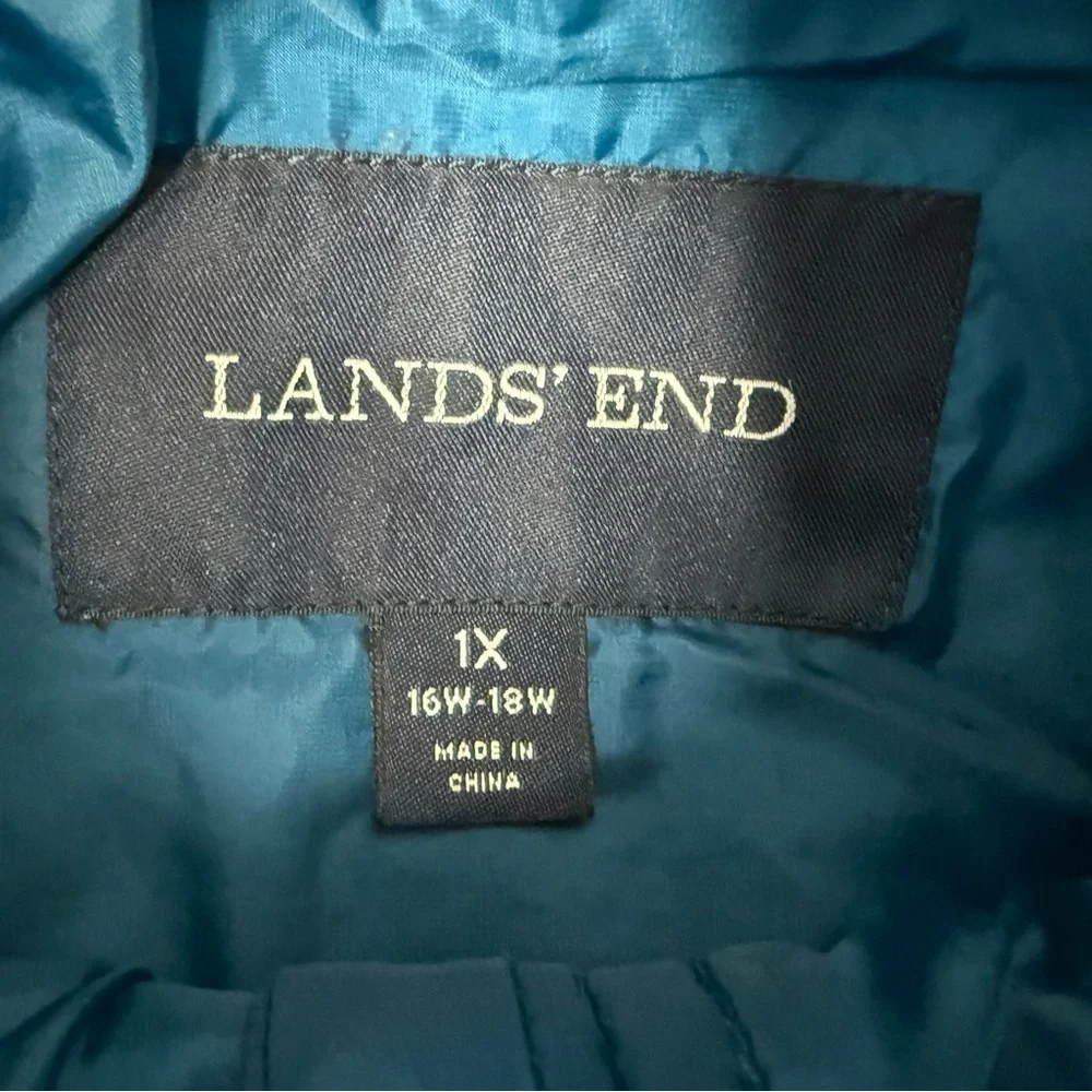 Lands’ End Women’s ThermaCheck 100 Quilted Jacket 1X 16W 18W Plus Primaloft 1667 - Picture 2 of 3